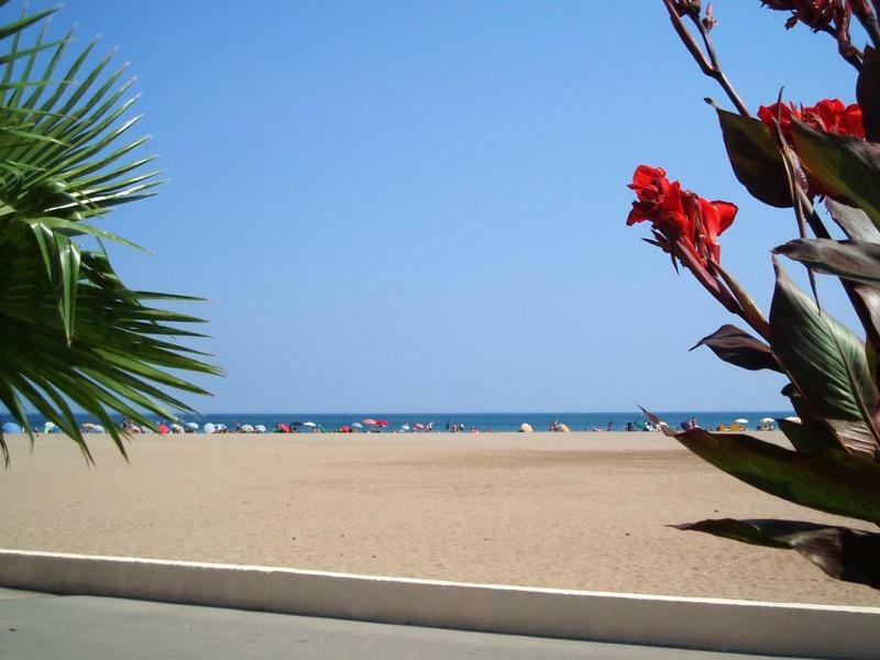 T3 Vue Mer Et Plage, Avec Wifi Et Parking Saint-Pierre-la-Mer  Esterno foto